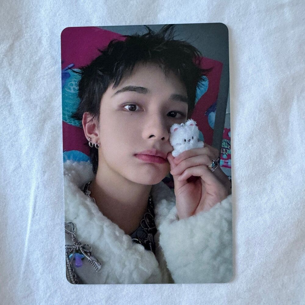 Stray Kids Hyunjin Starlight Super Club micro skzoo photocard